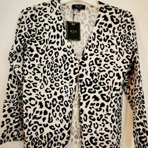 Black and White Leopard Cardigan NWT Women's M